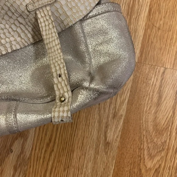 Calf Skin Small Messenger Bag - Picture 4 of 16